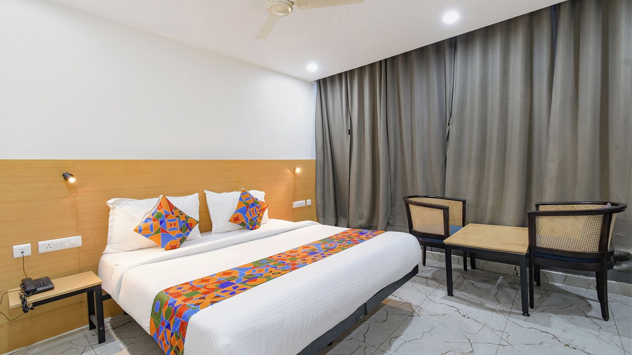 Photo of Bedroom in Nanakram Guda
