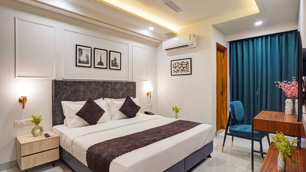 Photo of Bedroom in DLF City