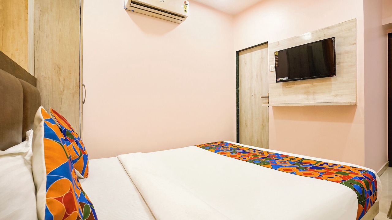 Photo of Bedroom in Kurla West