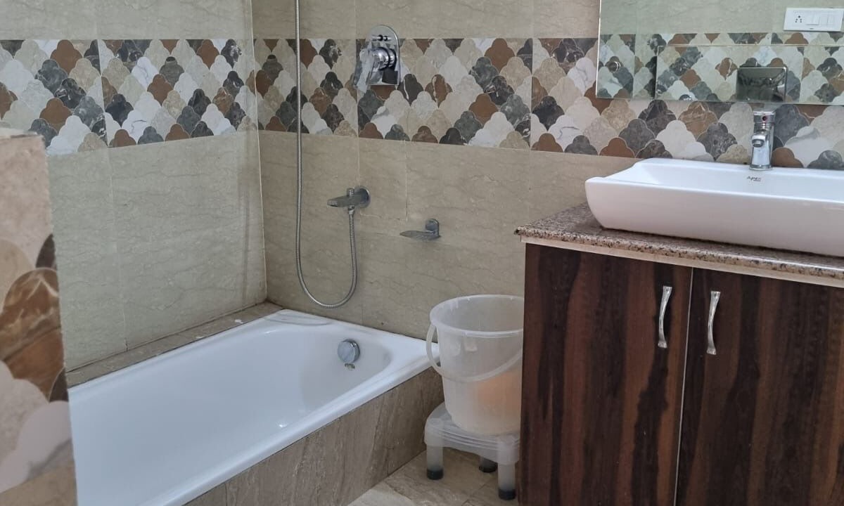 Photo of Bathroom in Bir