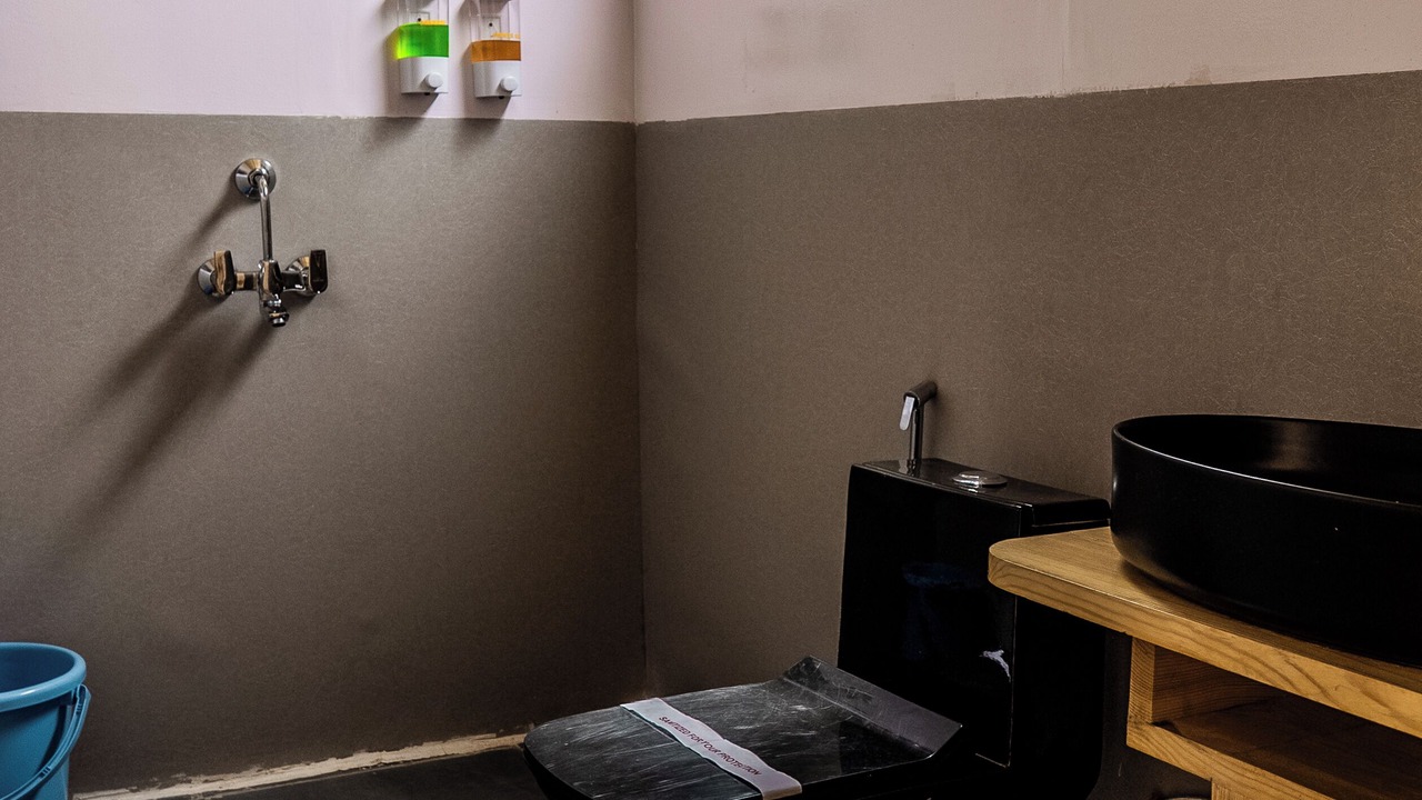 Photo of Bathroom in Man