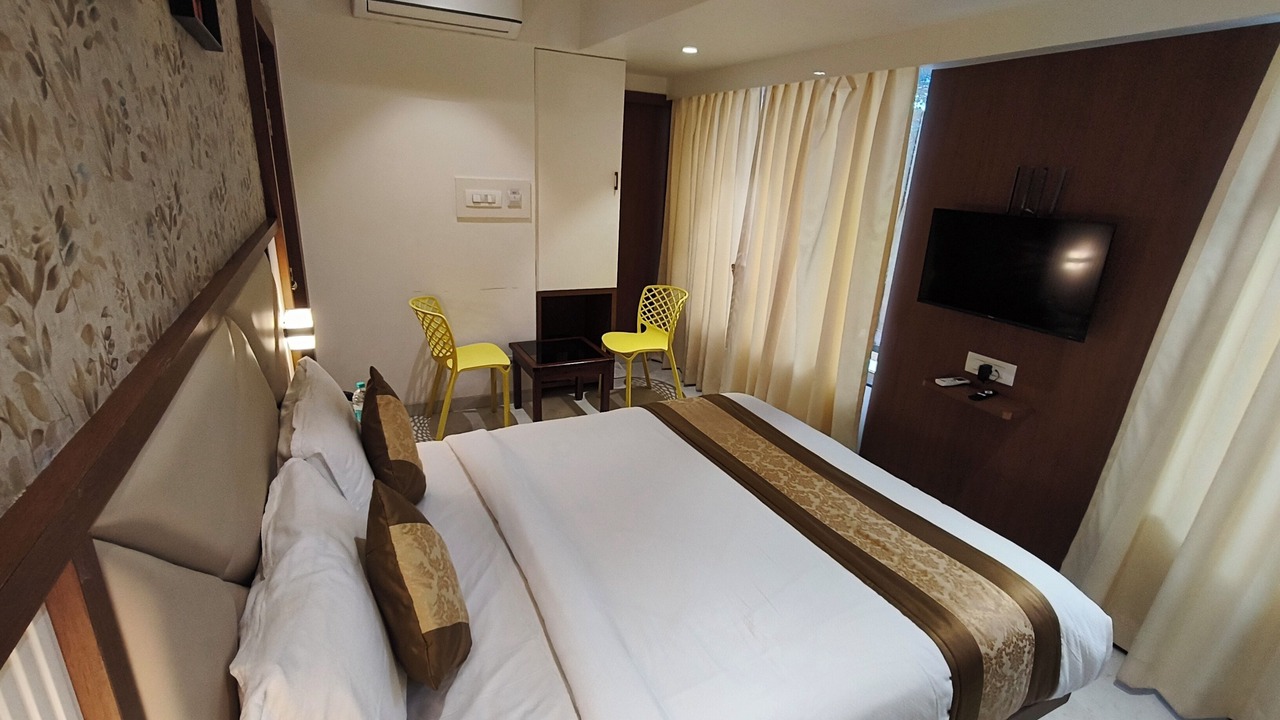 Photo of Bedroom in Thane West