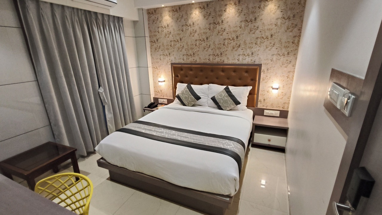 Photo of Bedroom in Thane West