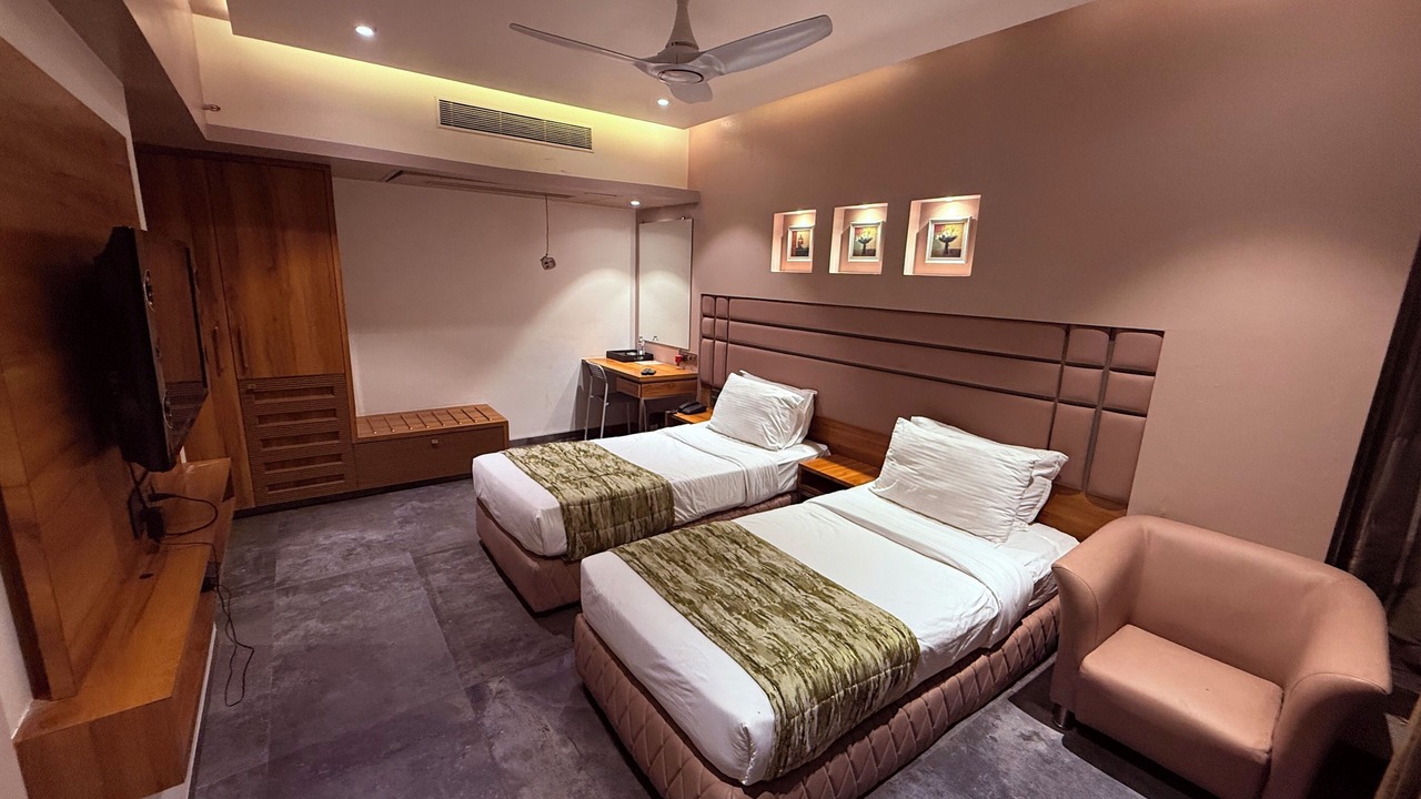 Photo of Bedroom in Kopar Khairane