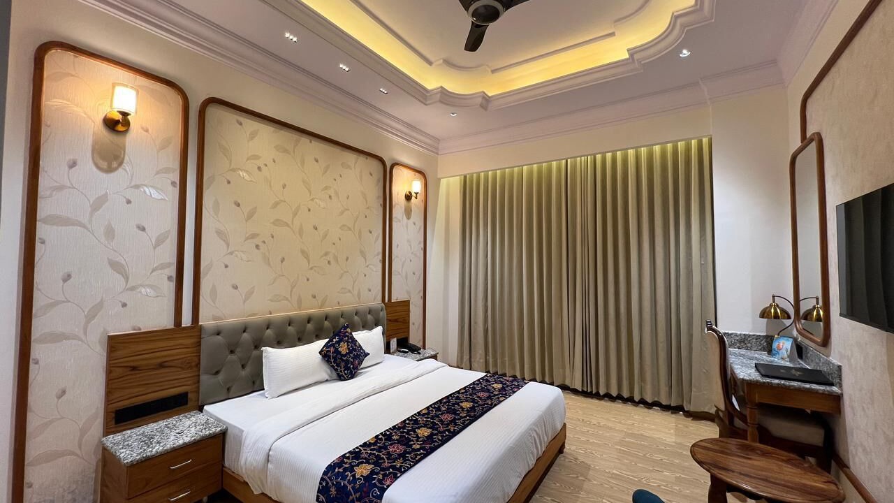 Photo of Bedroom in Rampur