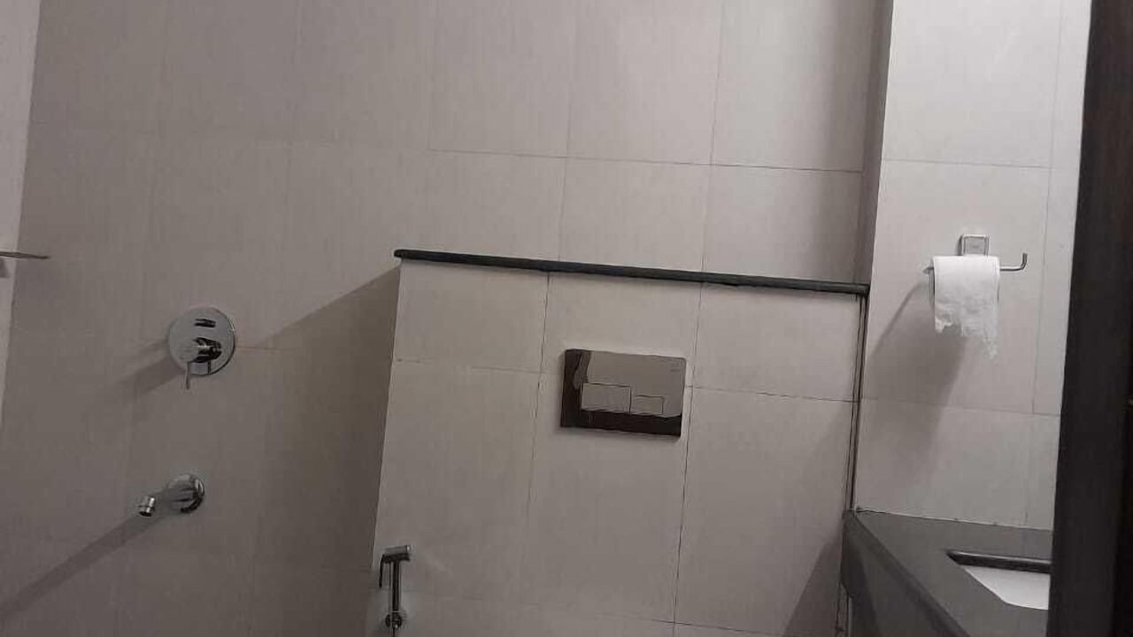Photo of Bathroom in DLF Phase 5