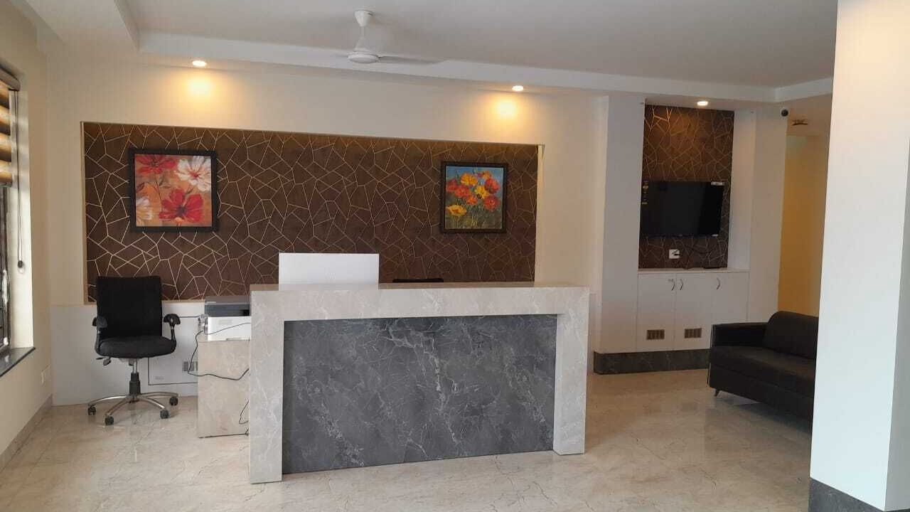 Photo of Others in DLF Phase 5