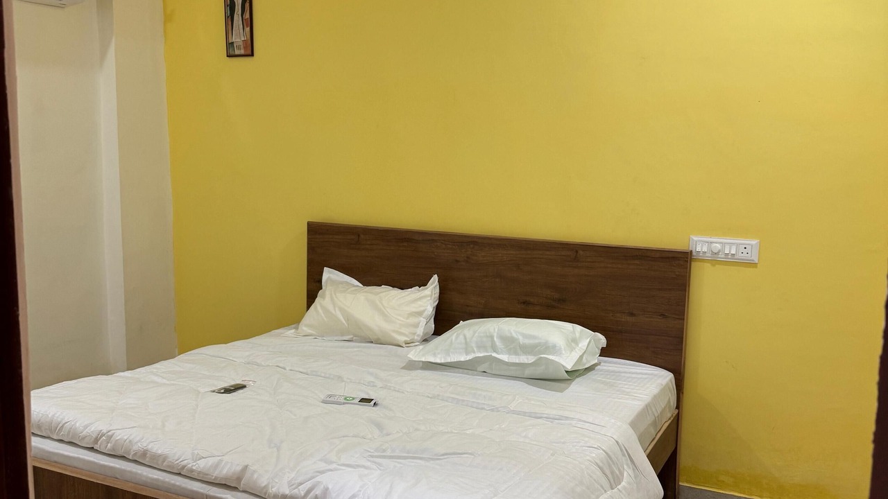 Photo of Bedroom in Serilingampally