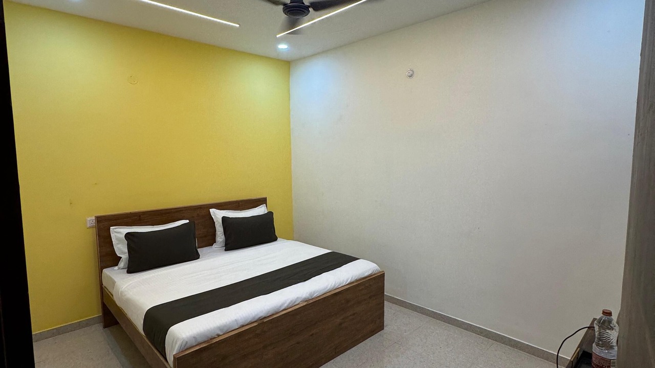 Photo of Bedroom in Serilingampally