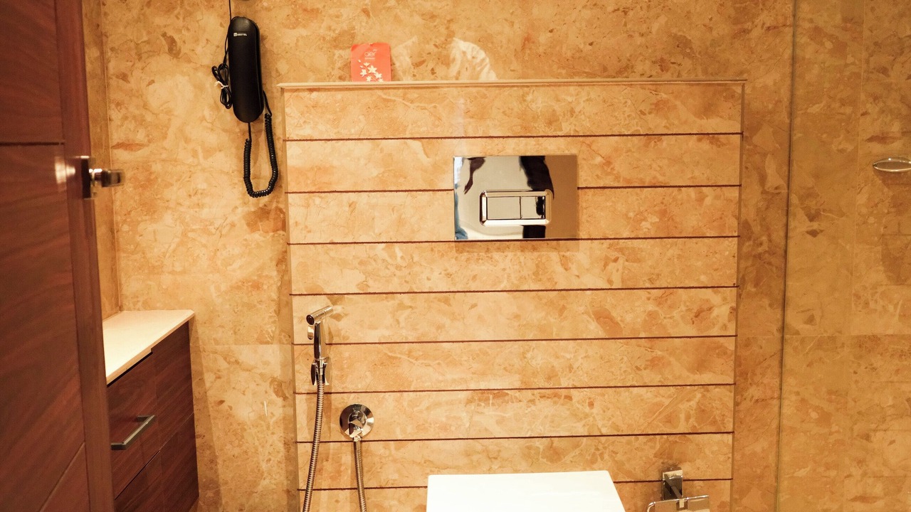Photo of Bathroom in Melattoor
