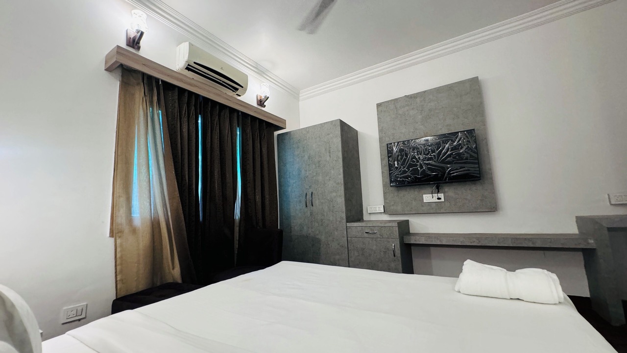 Photo of Bedroom in Dhikuli