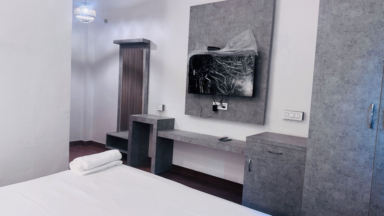 Photo of Bedroom in Dhikuli