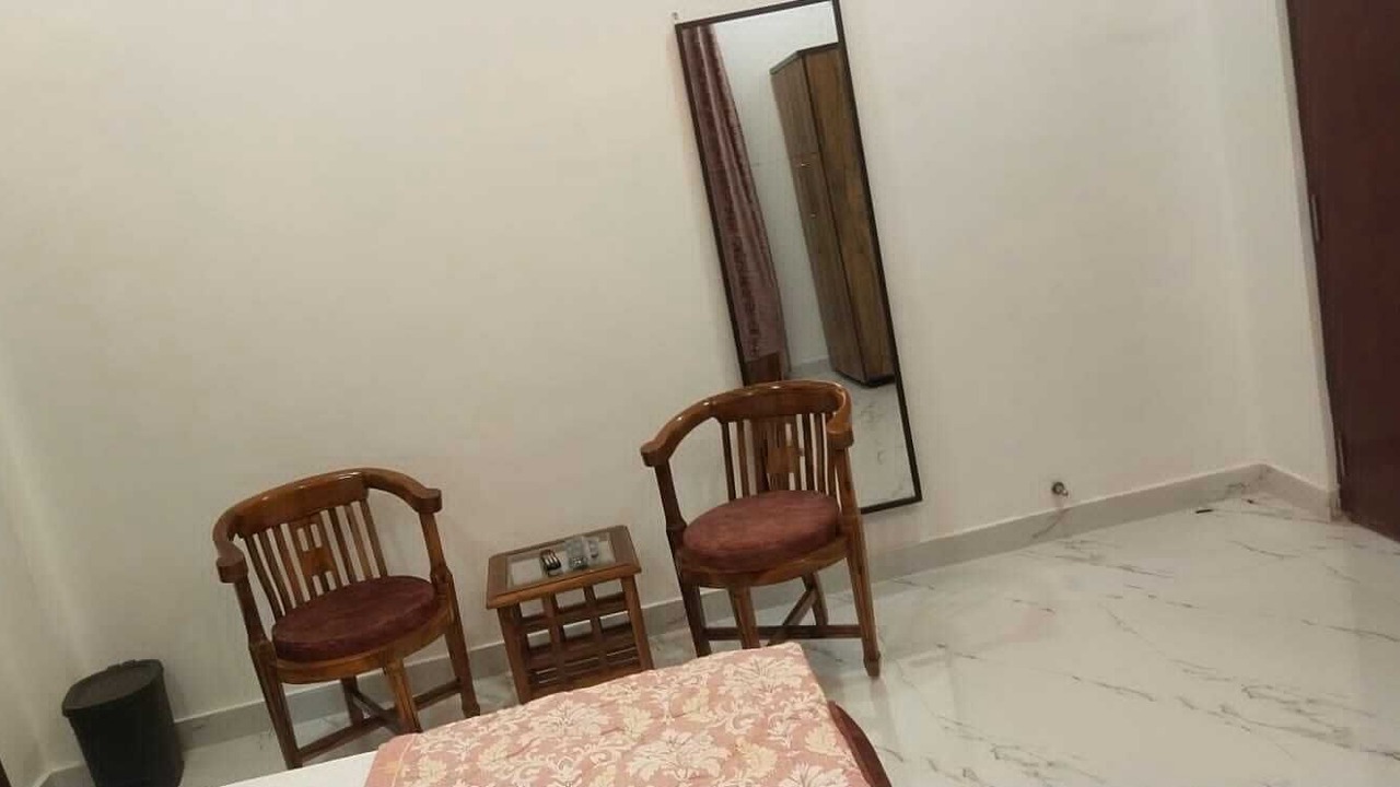 Photo of Bedroom in Kumarhatti
