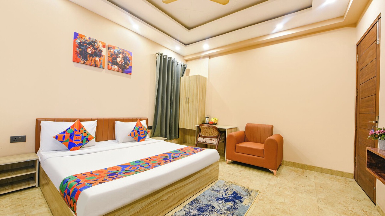 Photo of Bedroom in Sector 27