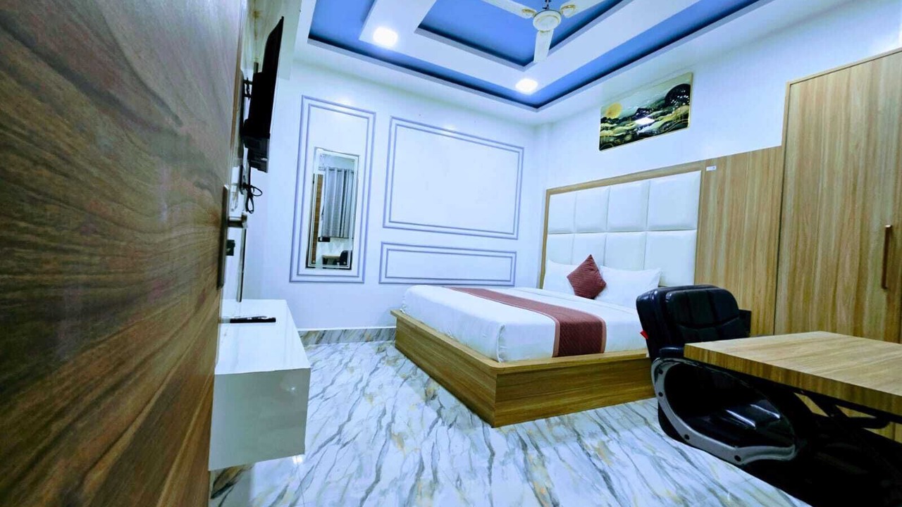 Photo of Bedroom in Mathura