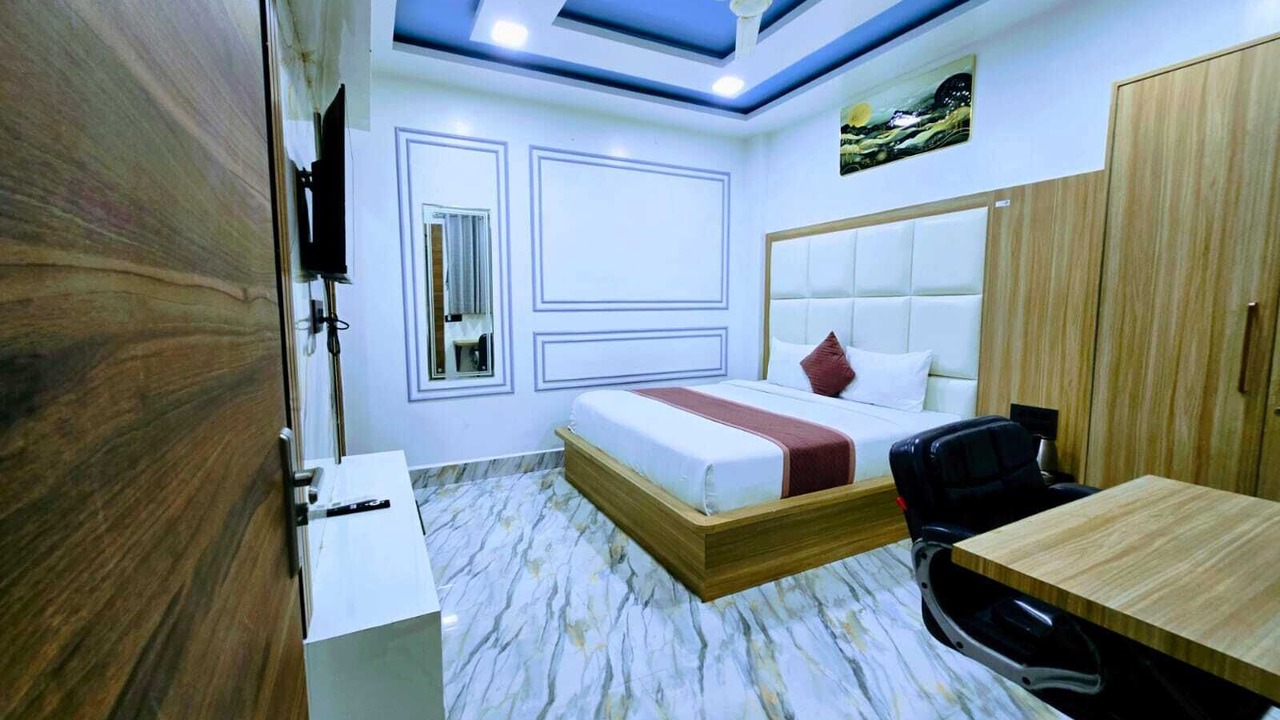 Photo of Bedroom in Mathura