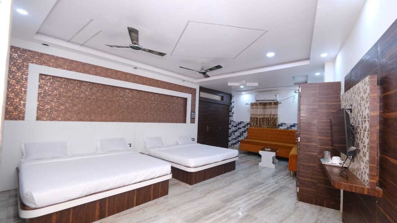 Photo of Bedroom in Deoghar