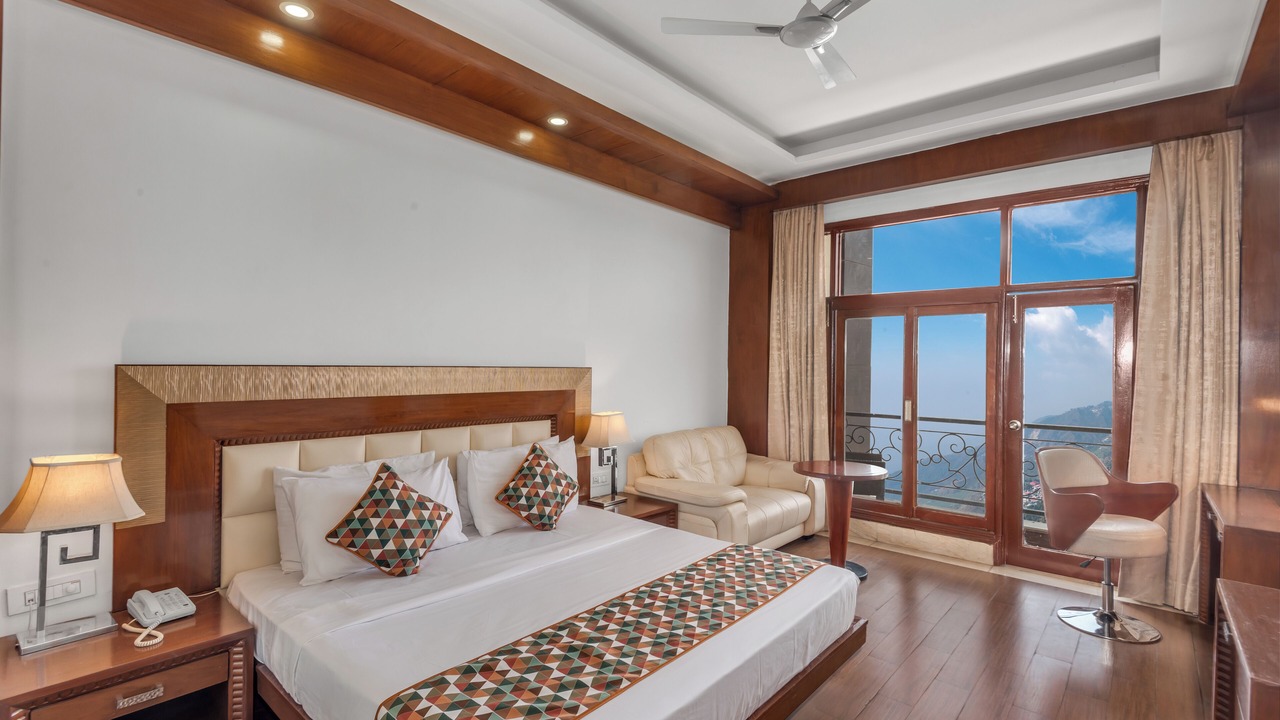 Photo of Bedroom in The Mall Road