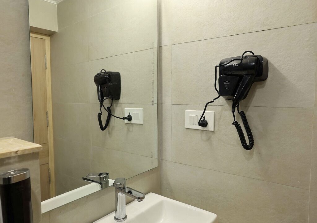 Photo of Bathroom in The Mall Road