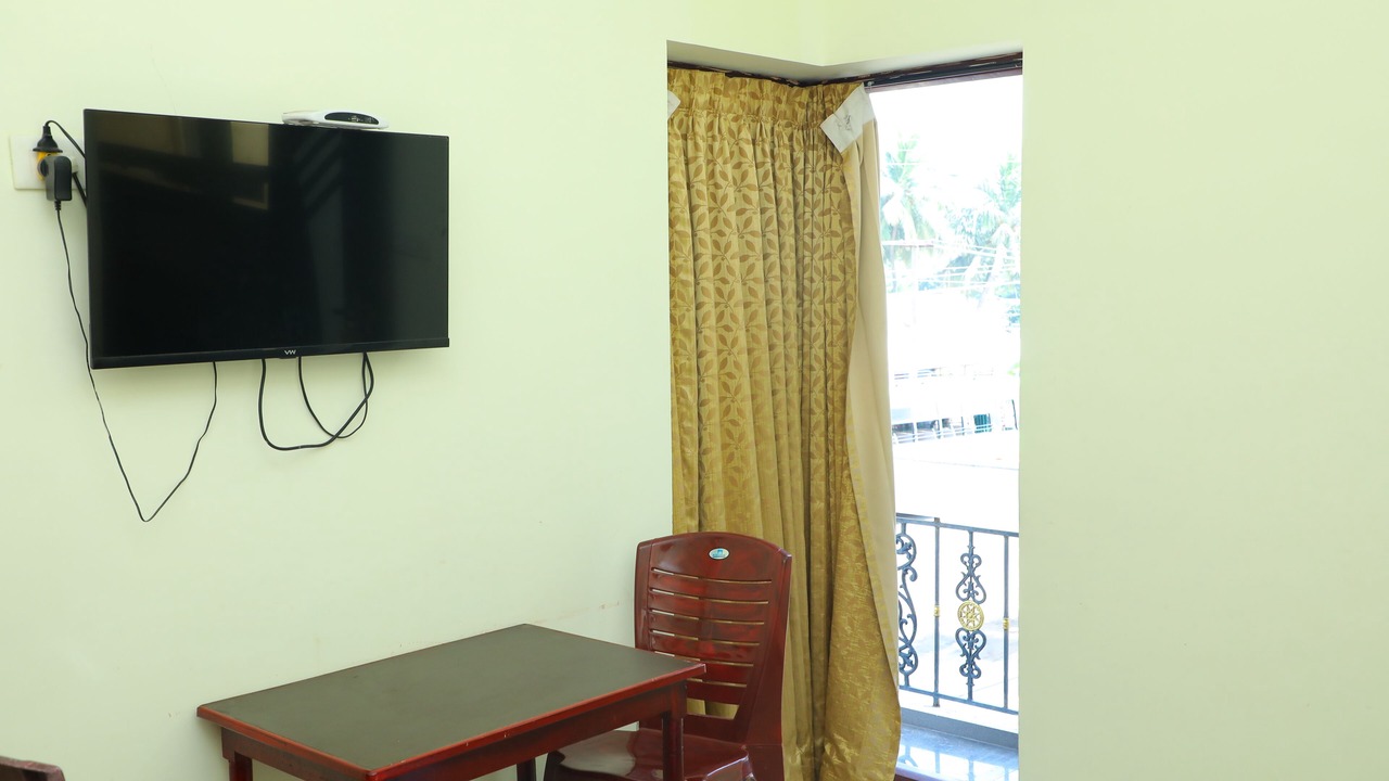 Photo of Bedroom in Ganapathichettikulam