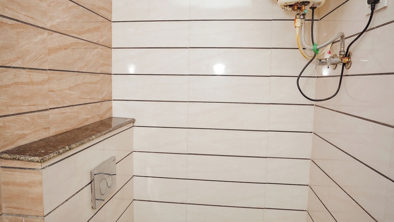 Photo of Bathroom in Paharganj