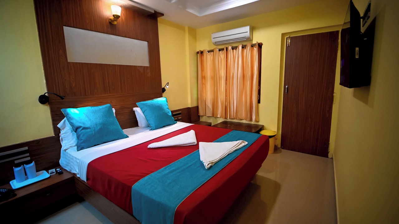 Photo of Bedroom in Murudeshwara