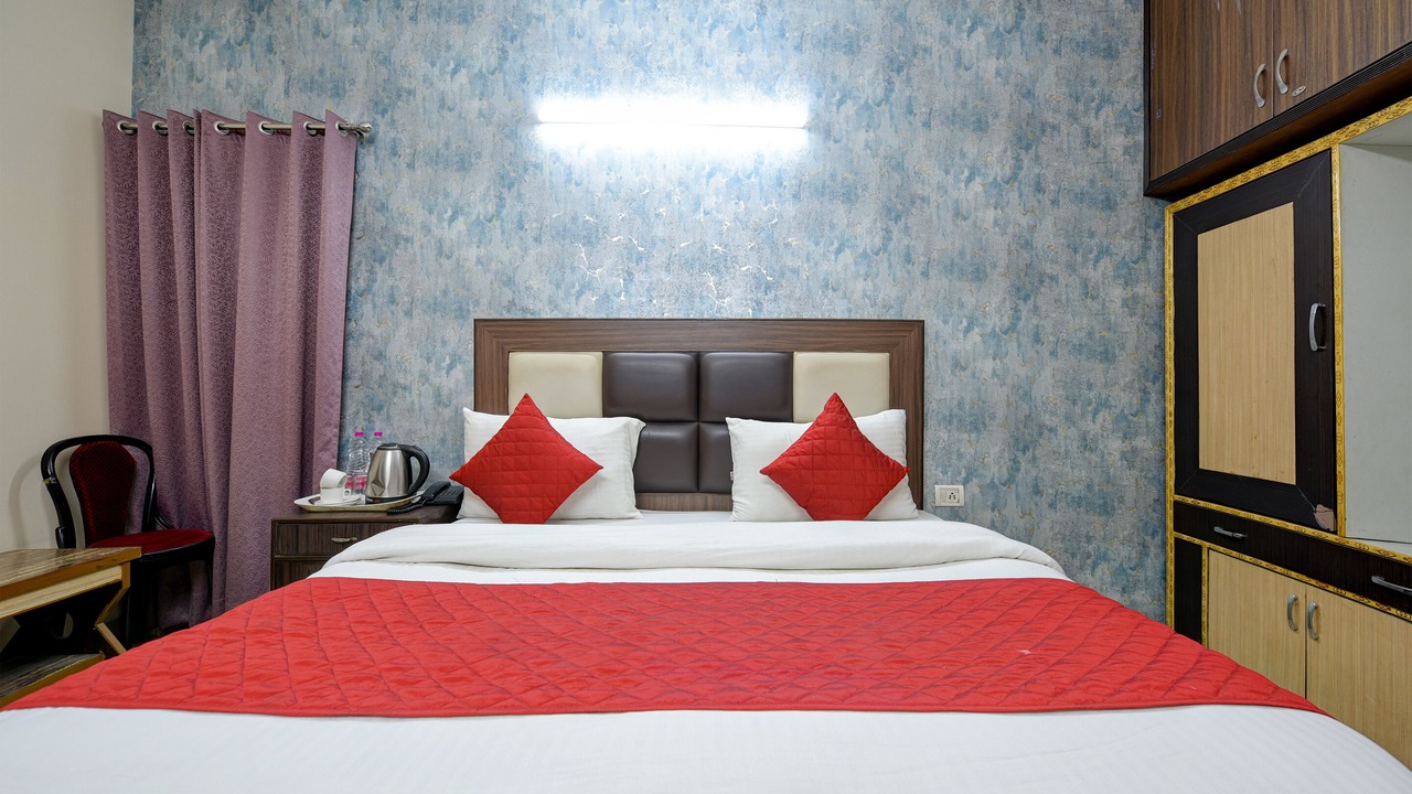 Photo of Bedroom in Mahipalpur