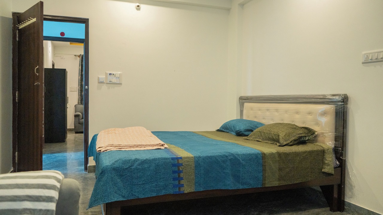 Photo of Bedroom in Krishnarajapura