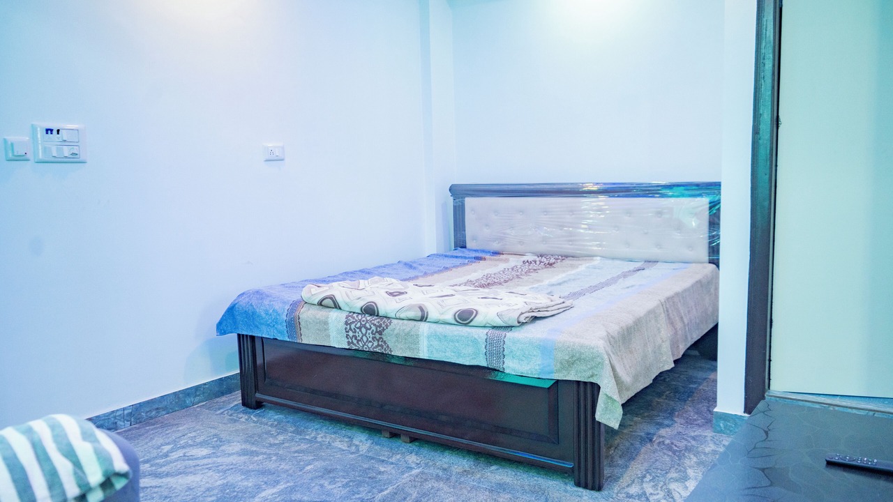 Photo of Bedroom in Krishnarajapura