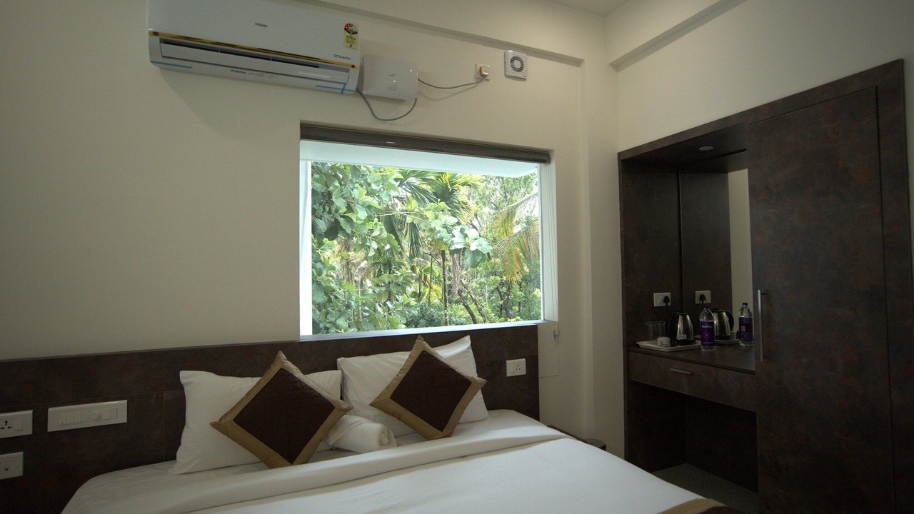 Photo of Bedroom in Irinjalakuda