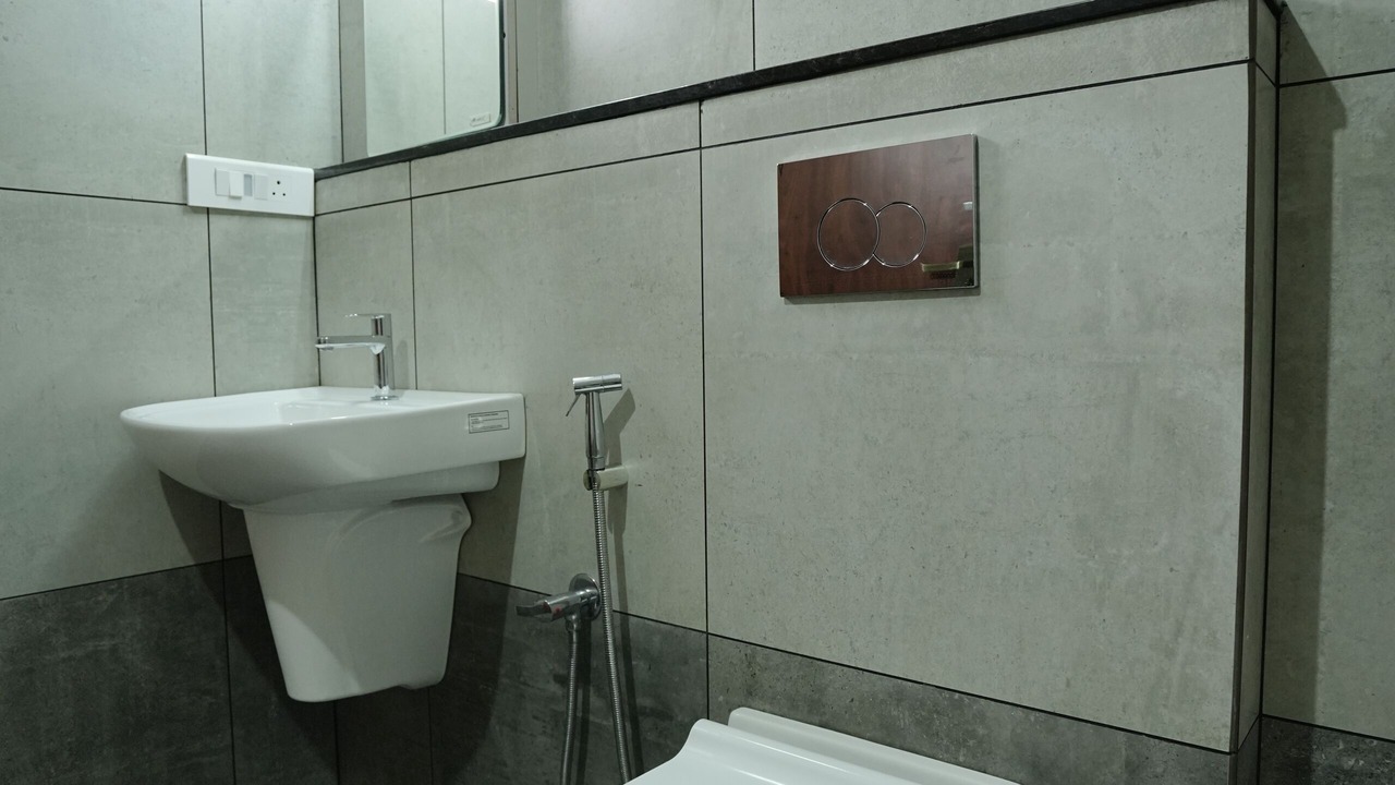 Photo of Bathroom in Irinjalakuda