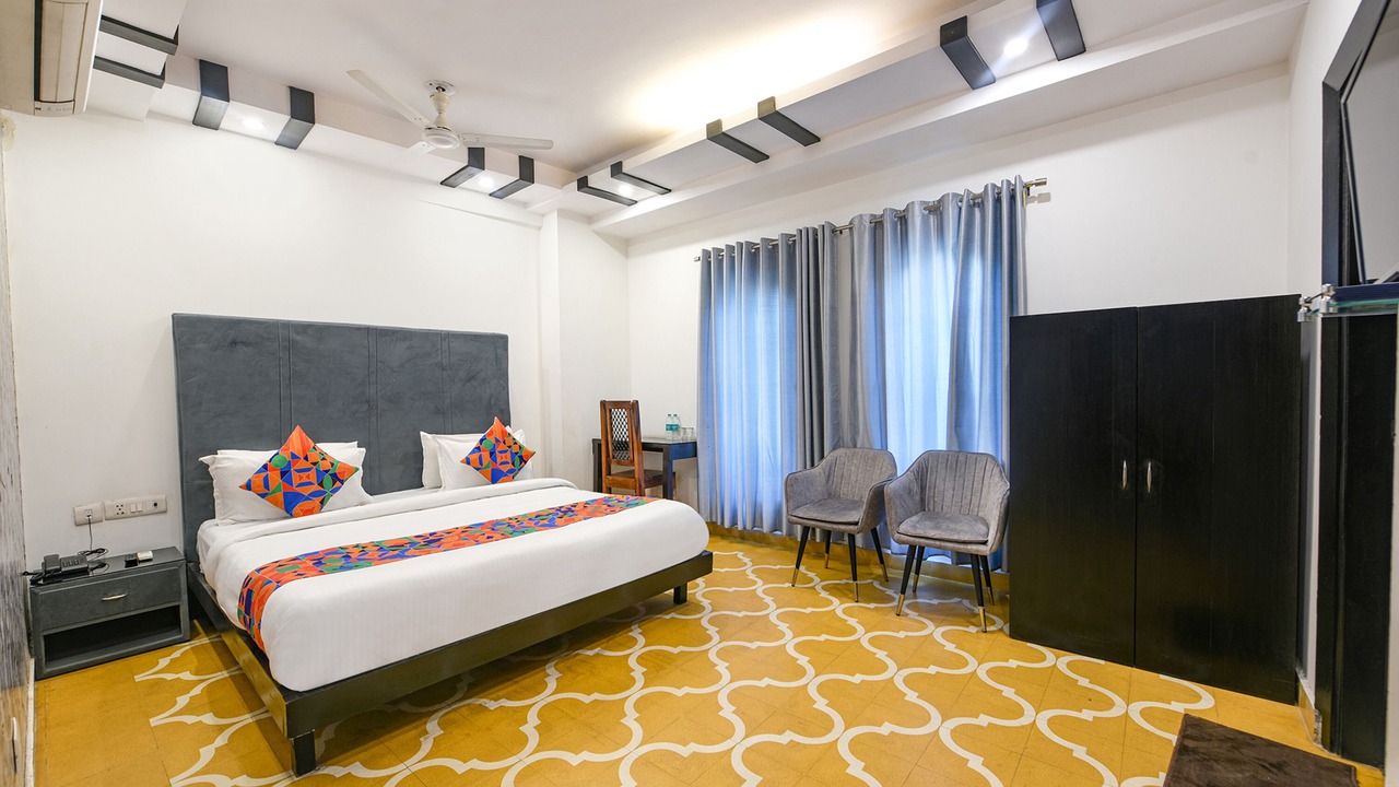 Photo of Bedroom in Kalkaji