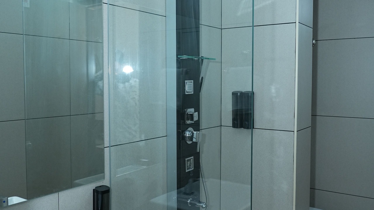 Photo of Bathroom in Gandhi Nagar