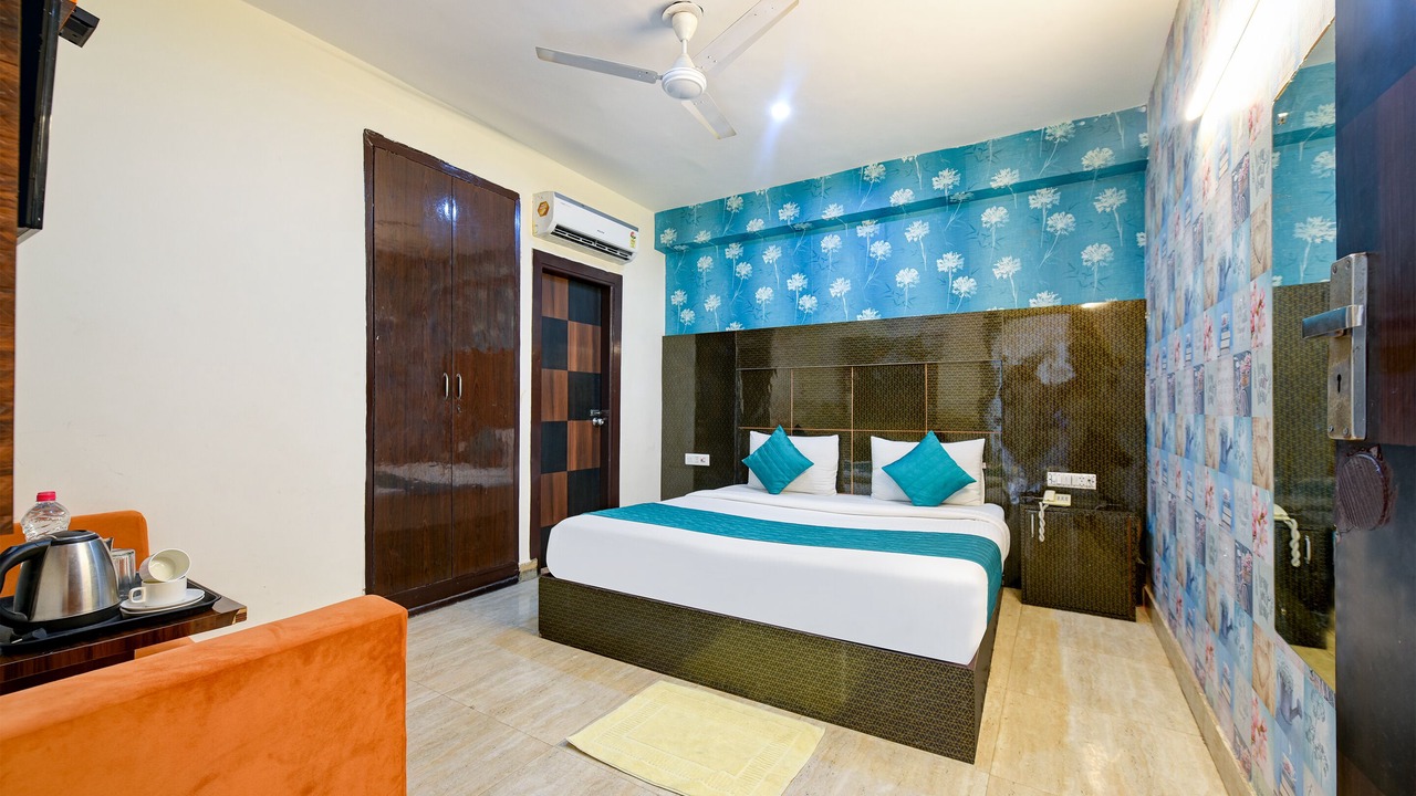 Photo of Bedroom in Mahipalpur Extension