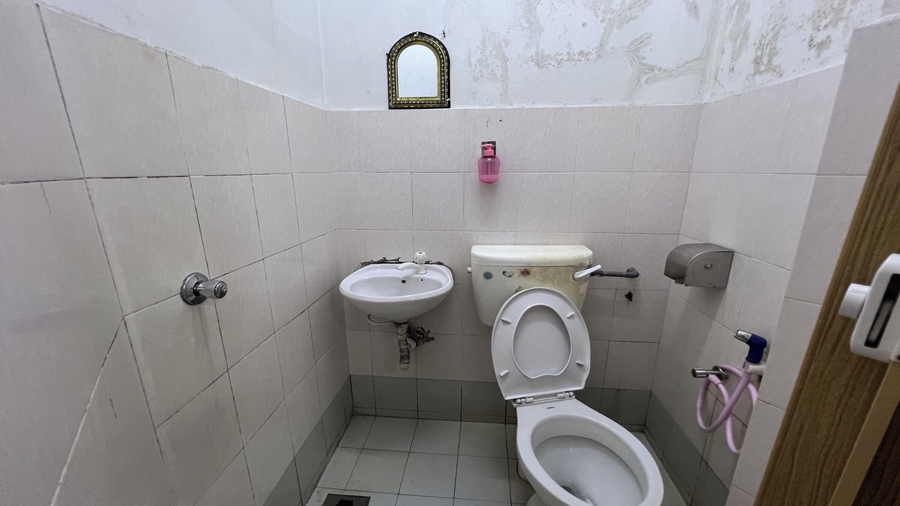 Photo of Bathroom in Kampung Gong Limau