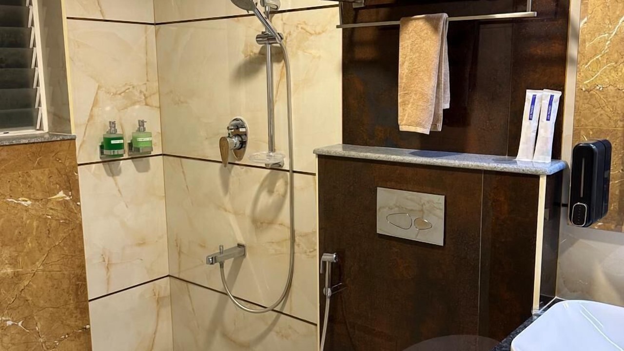 Photo of Bathroom in Thiruthani