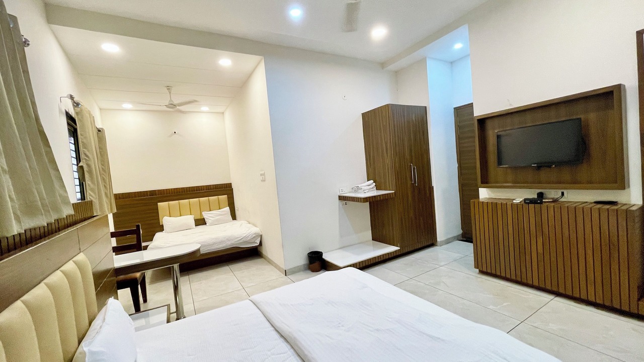 Photo of Bedroom in Ujjain