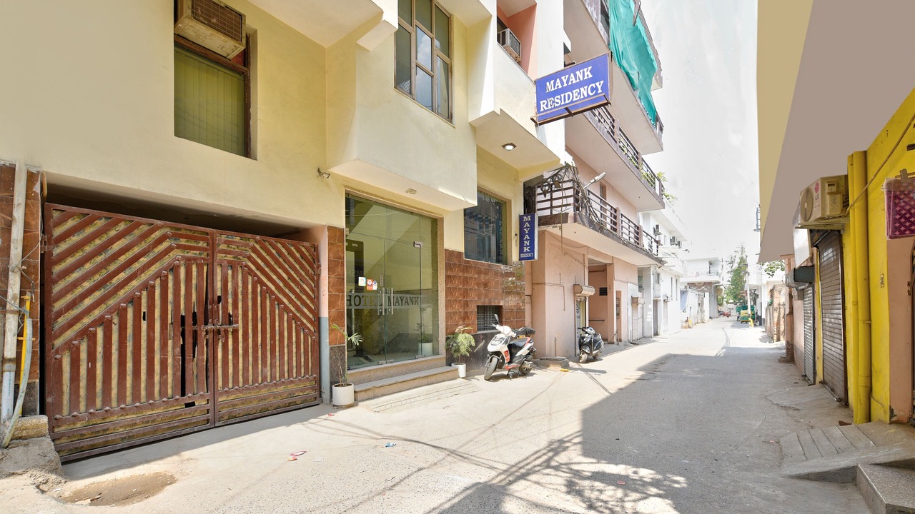Photo of Patio Balcony in Mahipalpur