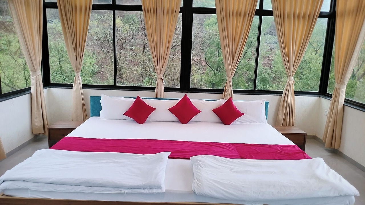 Photo of Bedroom in Igatpuri