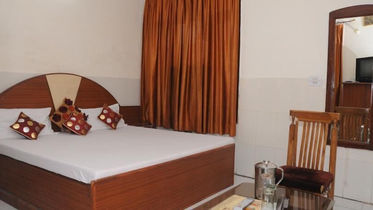 Photo of Bedroom in Sector 45