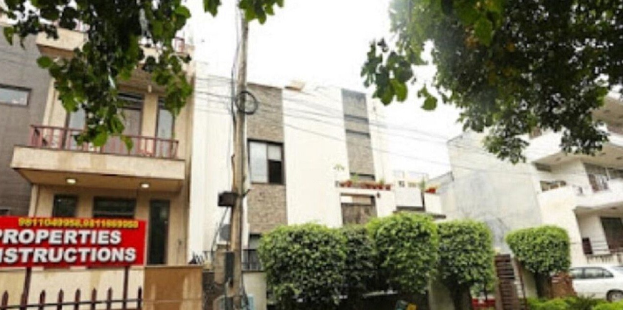 Photo of Outdoor in South City I