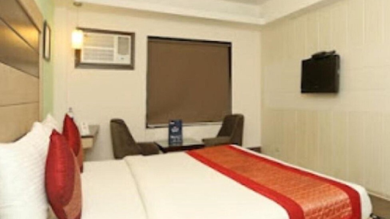 Photo of Bedroom in South City I