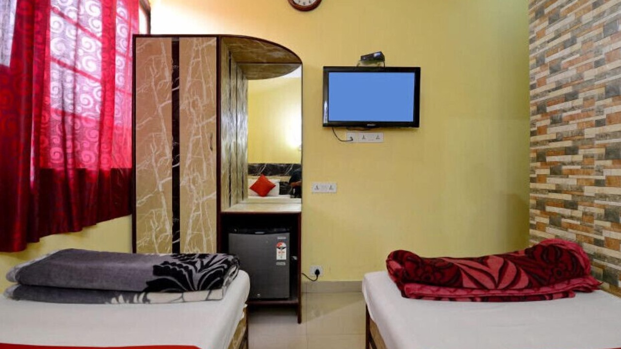 Photo of Bedroom in Dharmatala