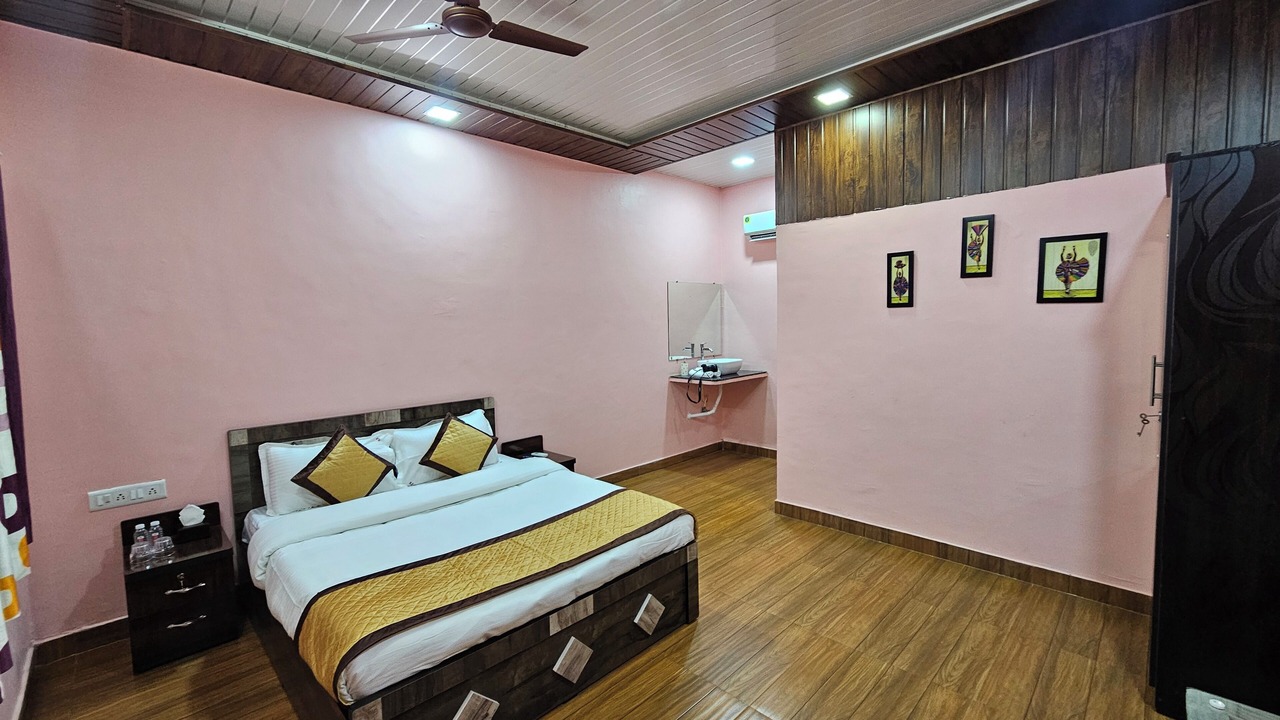Photo of Bedroom in Karjat