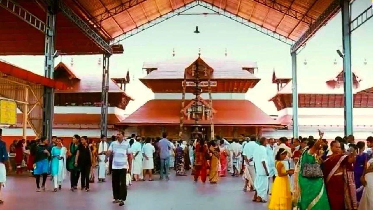 Photo of Others in Kuppaayil