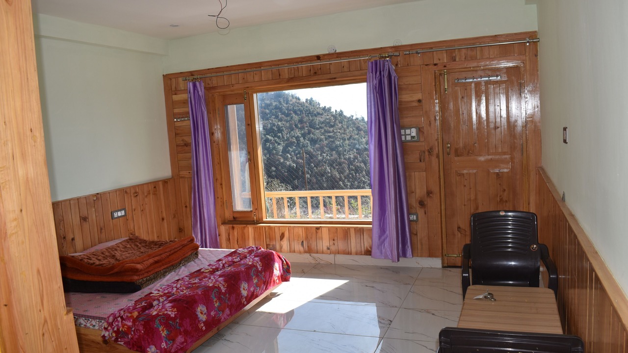 Photo of Bedroom in Chakrata