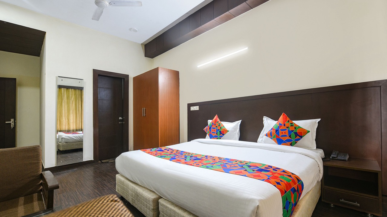 Photo of Bedroom in Sector 15