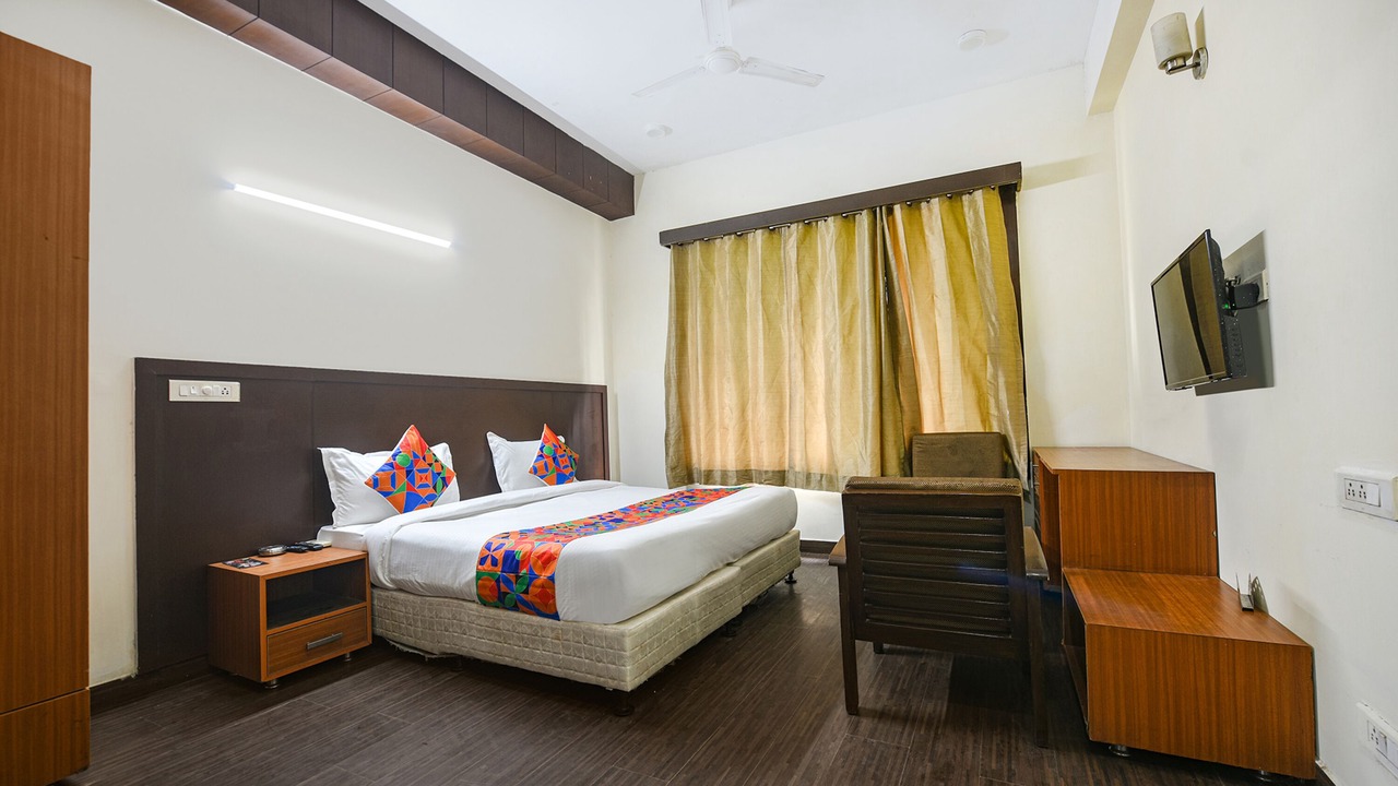 Photo of Bedroom in Sector 15