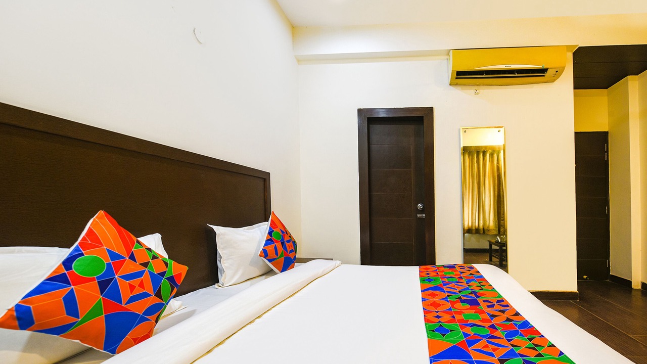 Photo of Bedroom in Sector 15