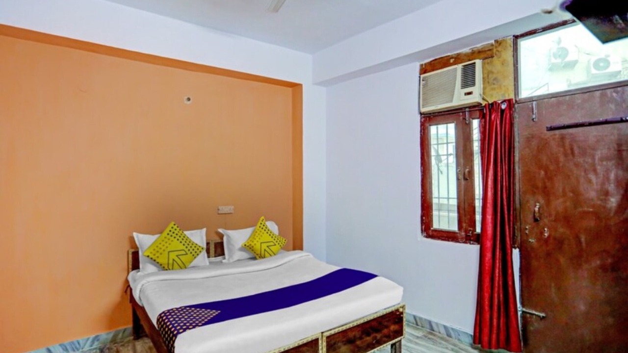 Photo of Bedroom in Sector 27